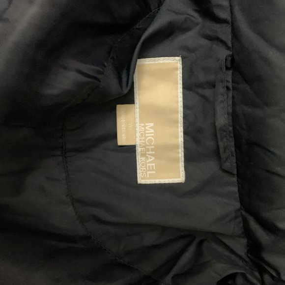 Michael Kors Navy Puffy Jacket with Fur Hood - Picture 6 of 6